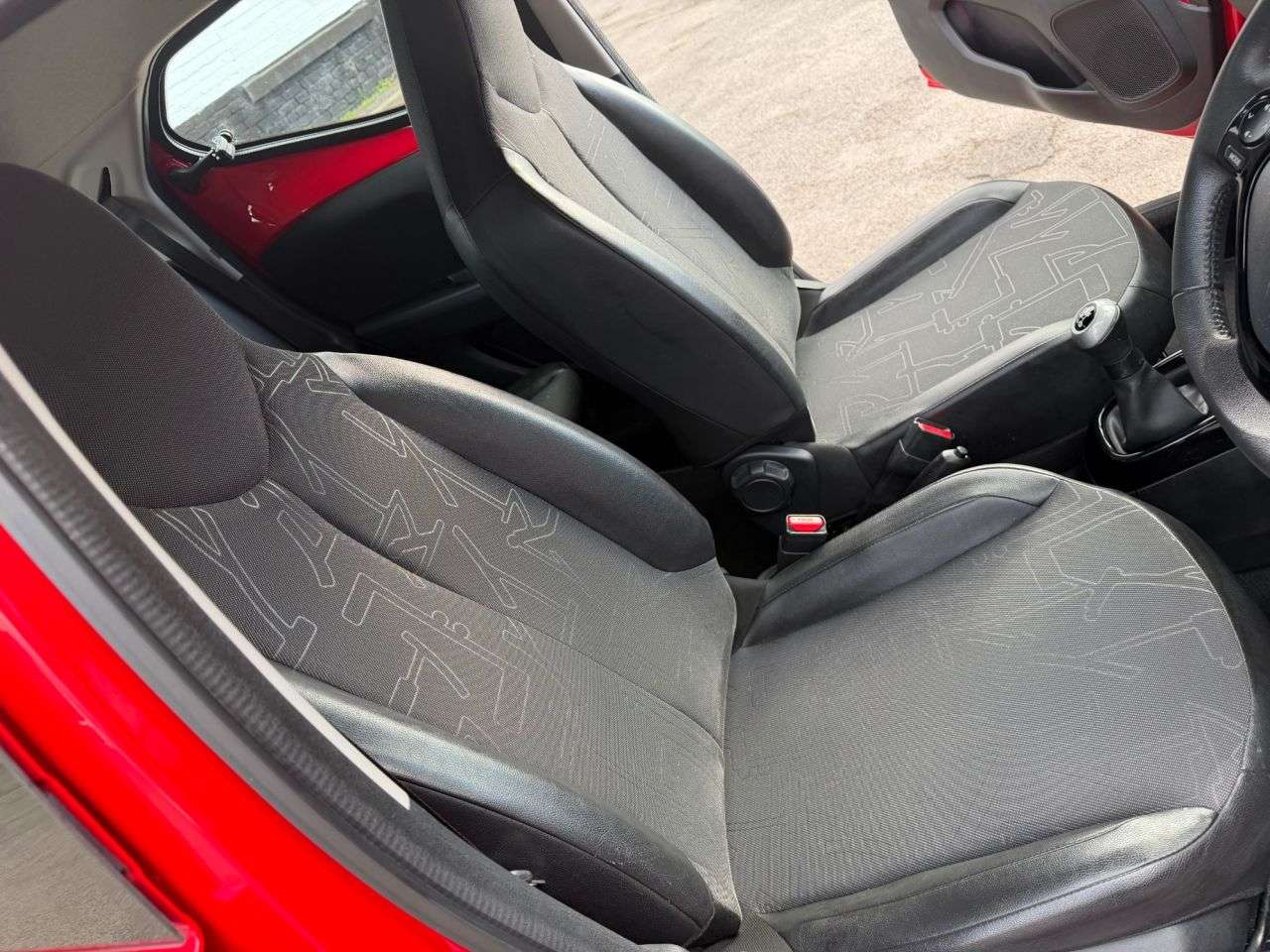 2014 TOYOTA AYGO 2014 TOYOTA AYGO