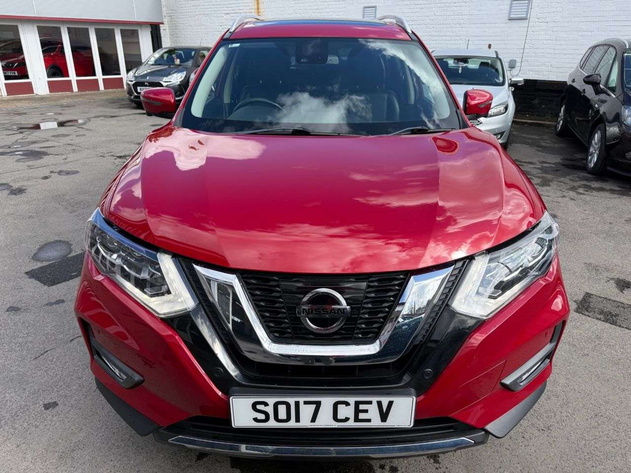 A 2017 NISSAN X-TRAIL 1.6 dCi Tekna SUV 5dr Diesel Manual Euro 6 (s/s) (130 ps) 7 SEATER 1 Previo A 2017 NISSAN X-TRAIL 1.6 dCi Tekna SUV 5dr Diesel Manual Euro 6 (s/s) (130 ps) 7 SEATER 1 Previo