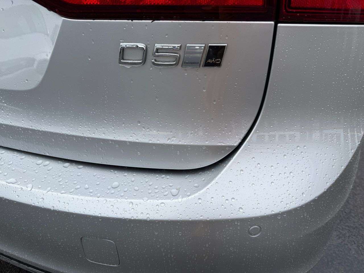 2017 VOLVO V90 2017 VOLVO V90