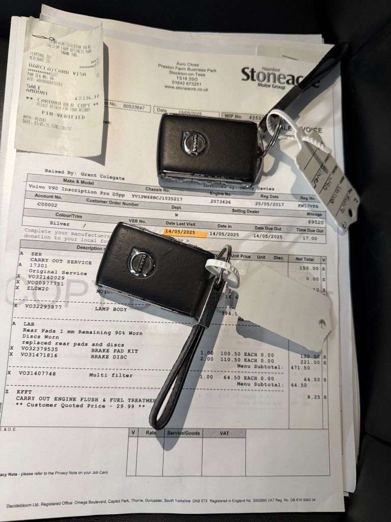 2017 VOLVO V90 2017 VOLVO V90