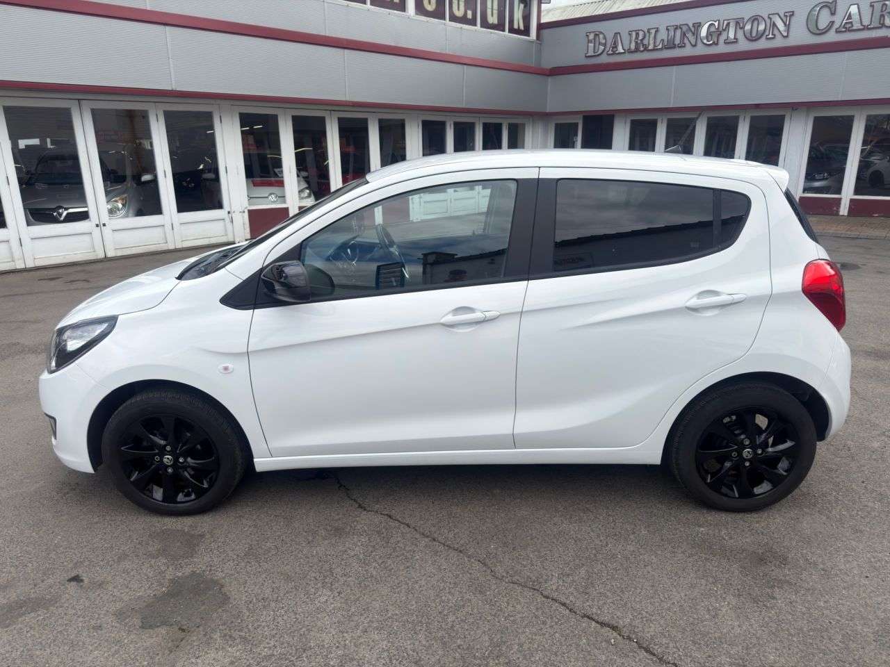 A 2015 VAUXHALL VIVA 1.0i SL Hatchback 5dr Petrol Manual Euro 6 (75 ps) Only 22,000 miles11 serv A 2015 VAUXHALL VIVA 1.0i SL Hatchback 5dr Petrol Manual Euro 6 (75 ps) Only 22,000 miles11 serv