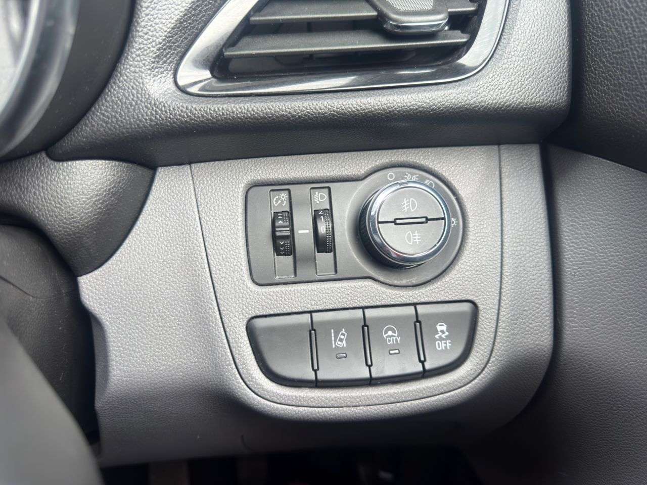 2015 VAUXHALL VIVA 2015 VAUXHALL VIVA