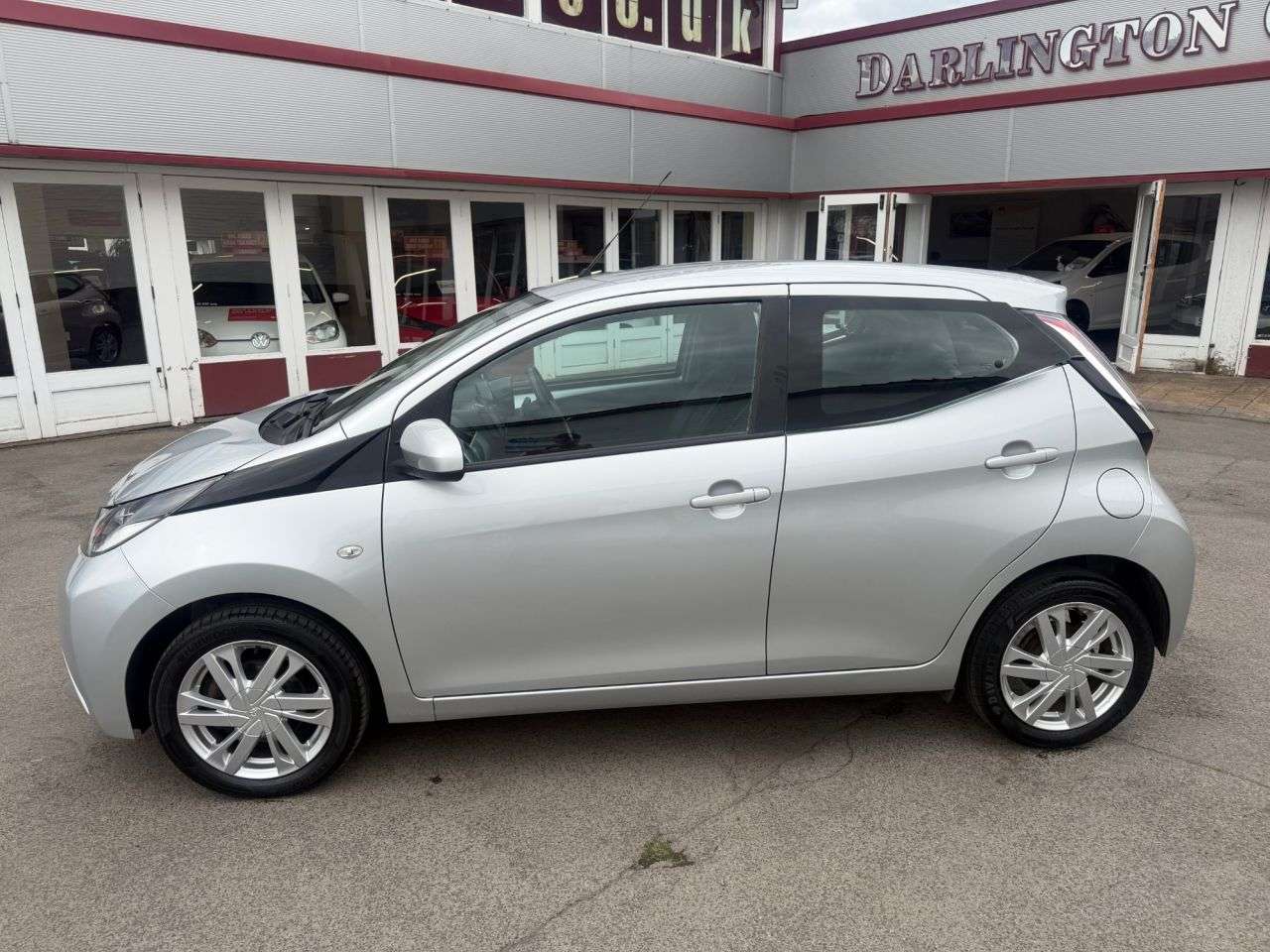 2014 TOYOTA AYGO 2014 TOYOTA AYGO