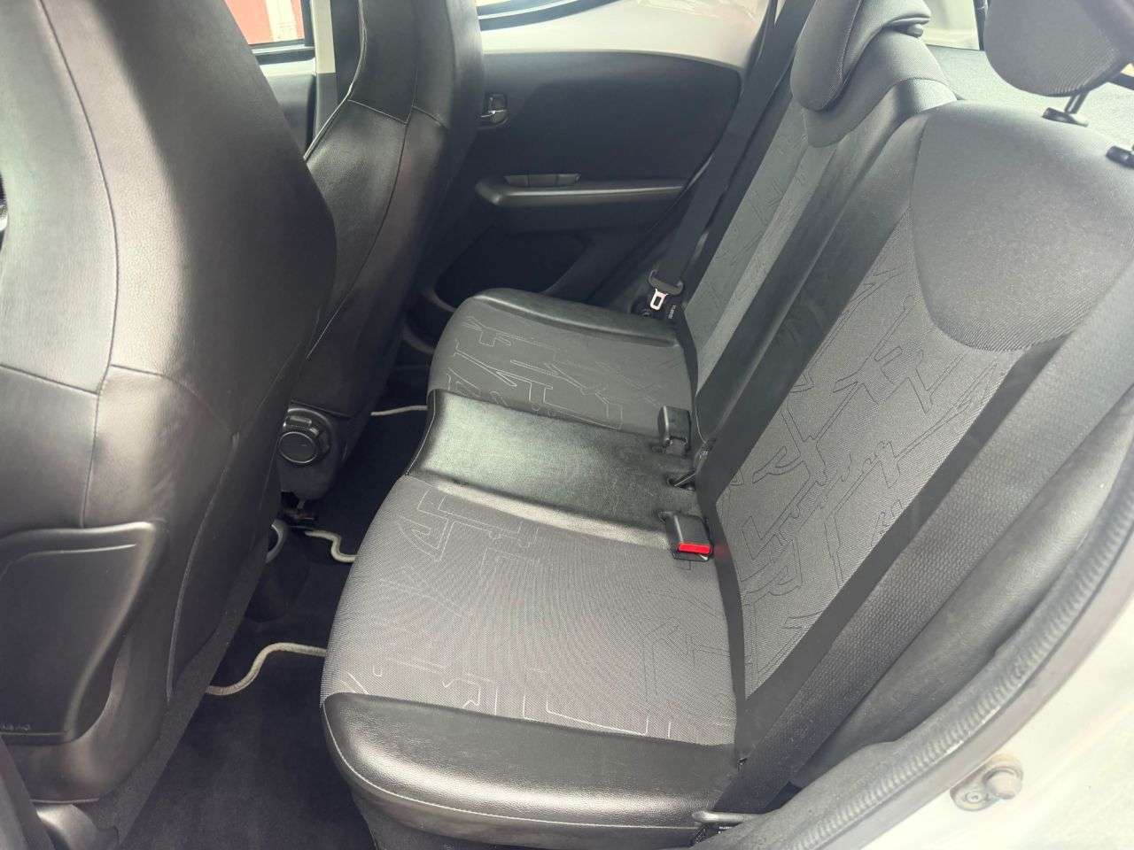 2014 TOYOTA AYGO 2014 TOYOTA AYGO