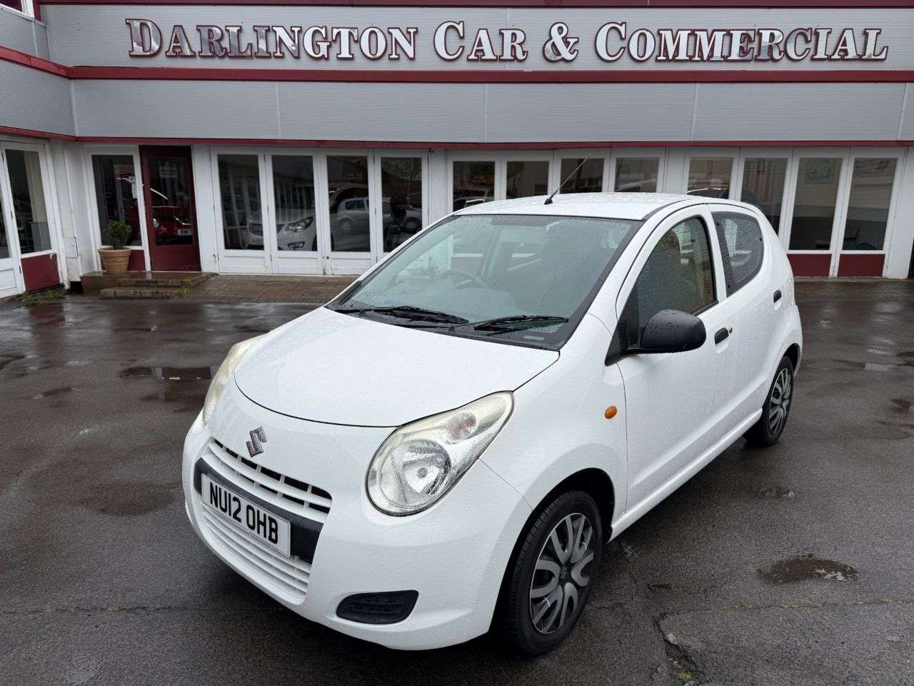 A 2012 SUZUKI ALTO 1.0 12V SZ3 Hatchback 5dr Petrol Manual Euro 5 (68 ps) 10 Service Stamps £2 A 2012 SUZUKI ALTO 1.0 12V SZ3 Hatchback 5dr Petrol Manual Euro 5 (68 ps) 10 Service Stamps £2