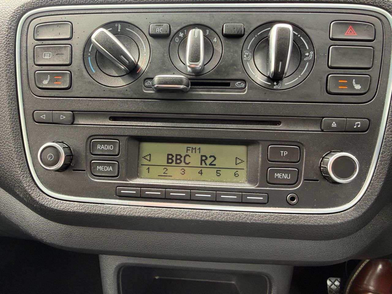 A 2012 SKODA CITIGO 1.0 MPI Elegance Hatchback 3dr Petrol ASG Euro 5 (75 ps) AUTOMATIC only 39, A 2012 SKODA CITIGO 1.0 MPI Elegance Hatchback 3dr Petrol ASG Euro 5 (75 ps) AUTOMATIC only 39,