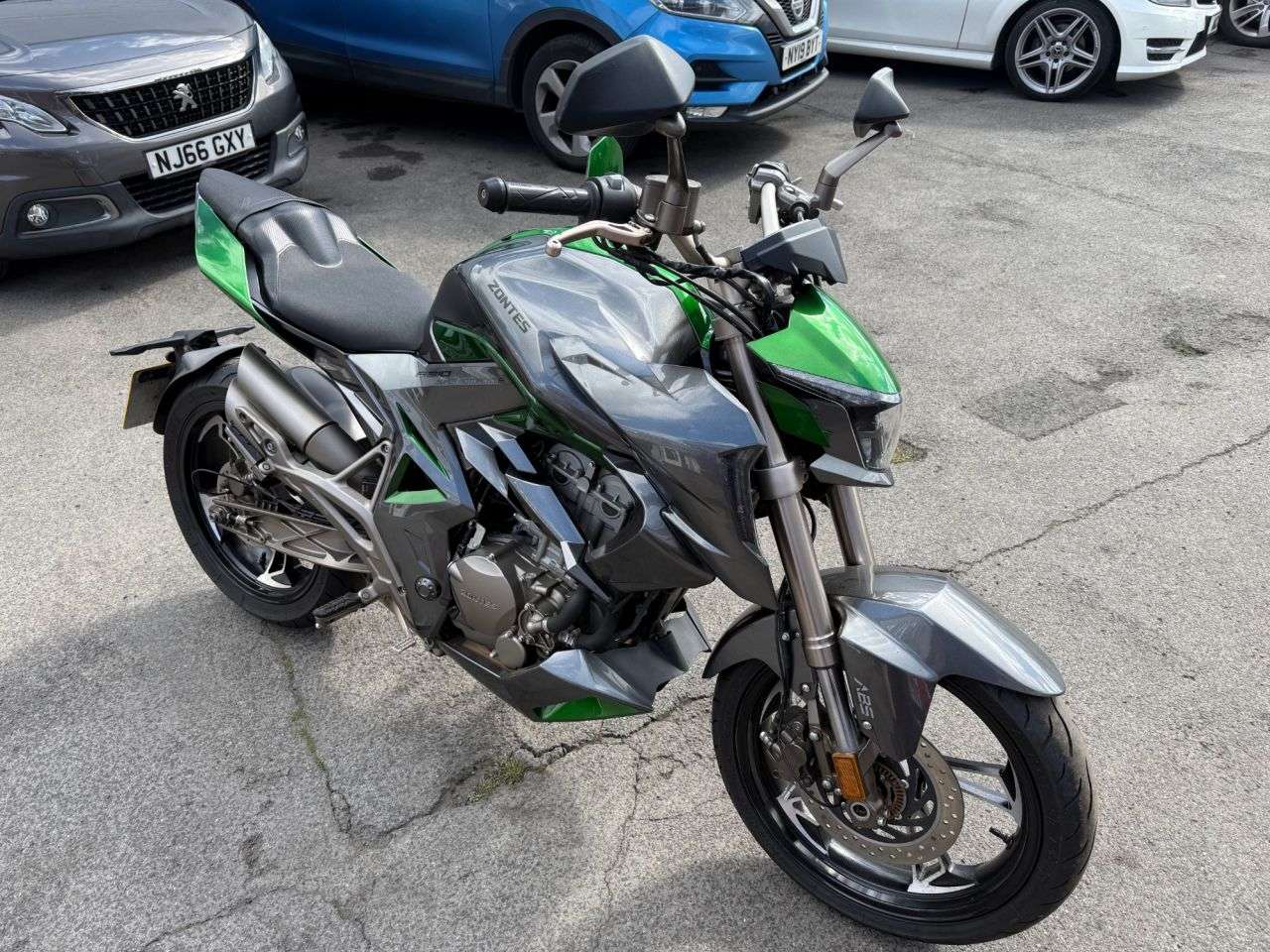 A 2022 ZONTES R310 310 Naked Petrol Manual Euro 4 (35 ps) 1 Owner ZONTES R310 310 Naked Petro A 2022 ZONTES R310 310 Naked Petrol Manual Euro 4 (35 ps) 1 Owner ZONTES R310 310 Naked Petro