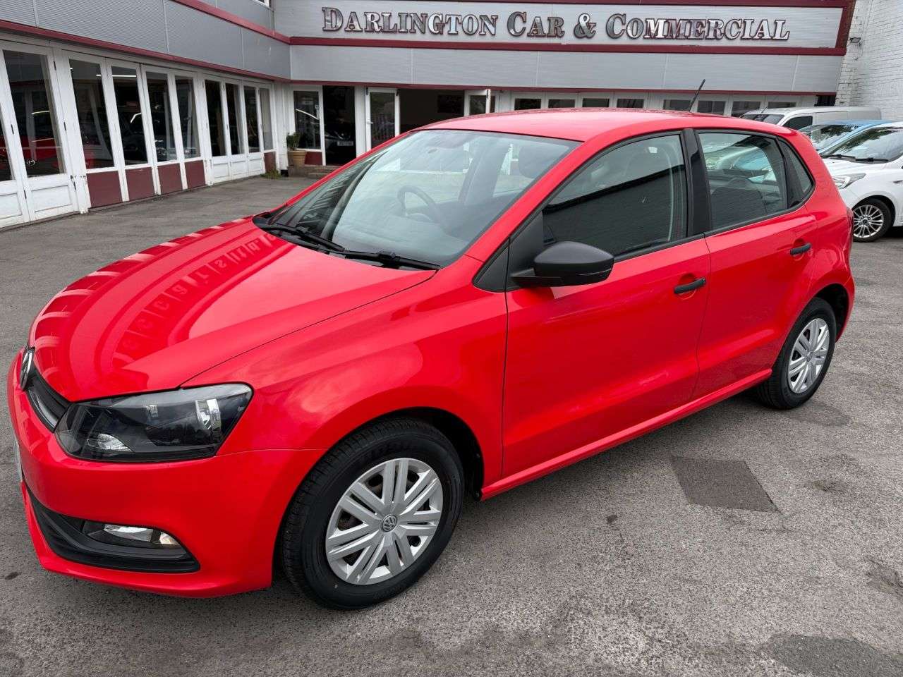 A 2015 VOLKSWAGEN POLO 1.0 BlueMotion Tech S Hatchback 5dr Petrol Manual Euro 6 (s/s) (60 ps) FSH A 2015 VOLKSWAGEN POLO 1.0 BlueMotion Tech S Hatchback 5dr Petrol Manual Euro 6 (s/s) (60 ps) FSH