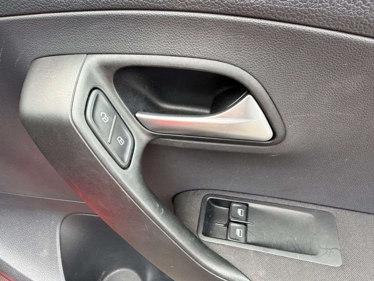 2015 VOLKSWAGEN POLO 2015 VOLKSWAGEN POLO