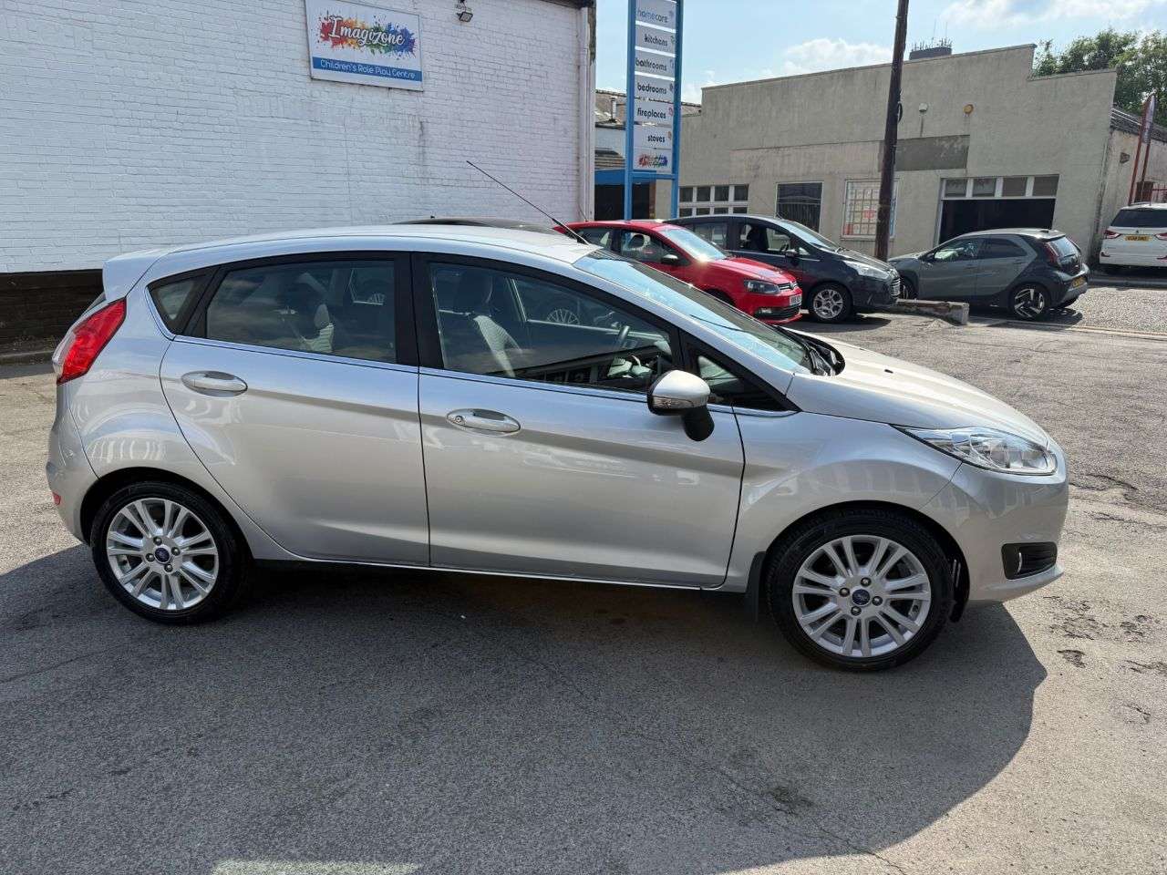 2015 FORD FIESTA 2015 FORD FIESTA