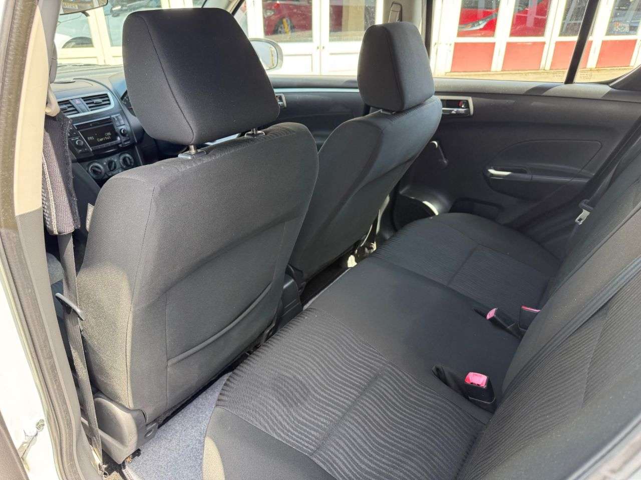2011 SUZUKI SWIFT 2011 SUZUKI SWIFT