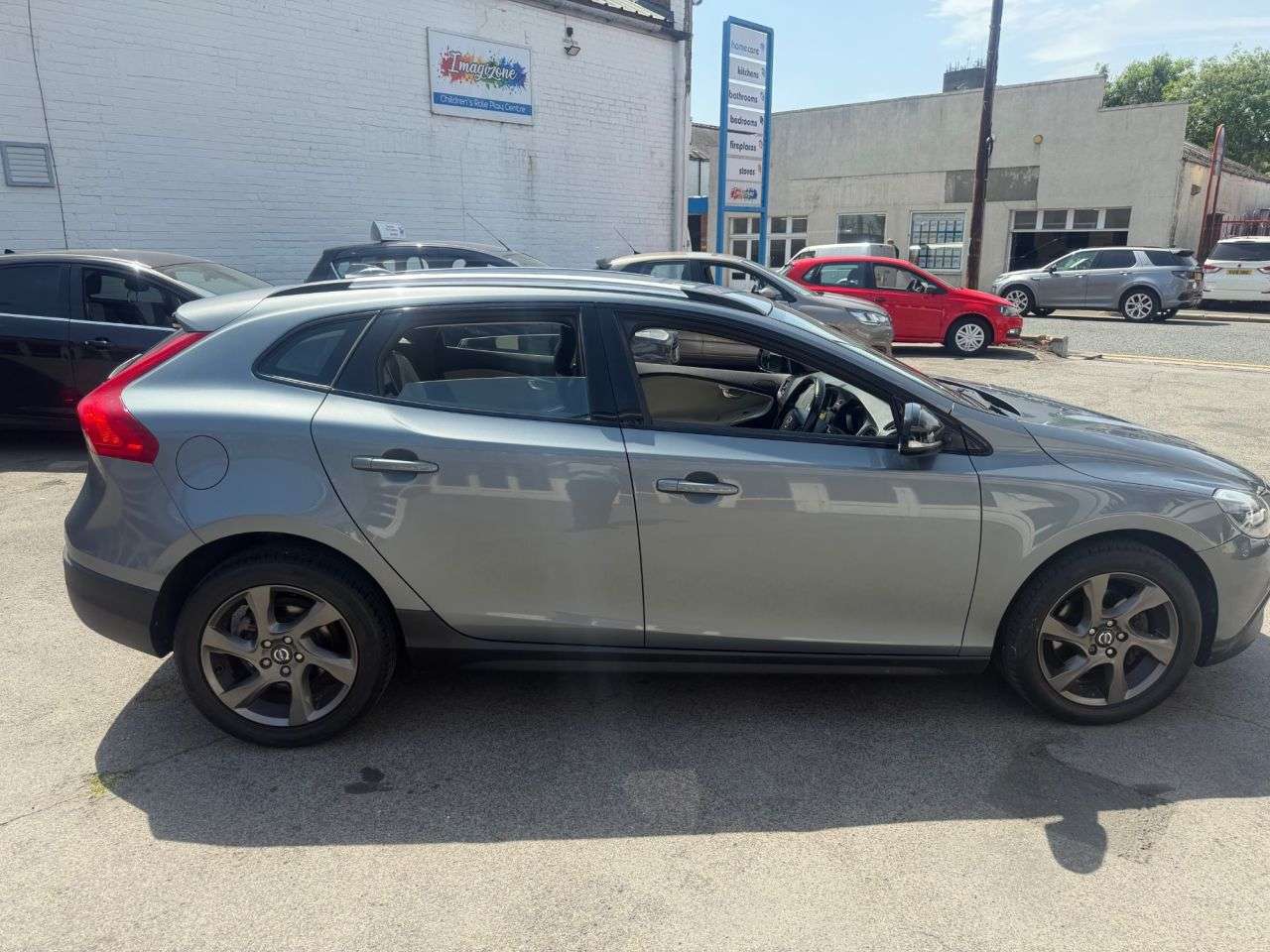 2014 VOLVO V40 CROSS COUNTRY 2014 VOLVO V40 CROSS COUNTRY