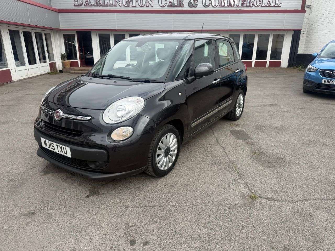 A 2015 FIAT 500L 1.4 Pop Star MPV 5dr Petrol Manual Euro 6 (95 bhp) only 55,000 miles 12 ser A 2015 FIAT 500L 1.4 Pop Star MPV 5dr Petrol Manual Euro 6 (95 bhp) only 55,000 miles 12 ser