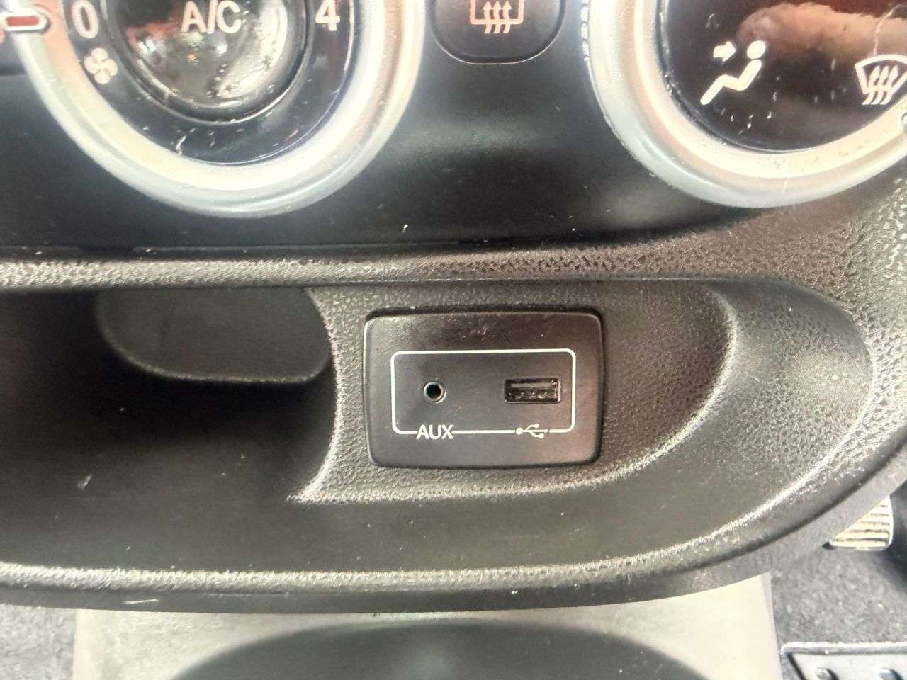 2015 FIAT 500L 2015 FIAT 500L