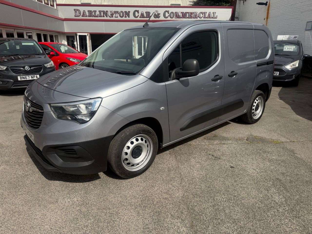 A 2023 VAUXHALL COMBO 1.5 Turbo D 2300 Prime Panel Van 5dr Diesel Manual L1 H1 Euro 6 (s/s) (100 A 2023 VAUXHALL COMBO 1.5 Turbo D 2300 Prime Panel Van 5dr Diesel Manual L1 H1 Euro 6 (s/s) (100