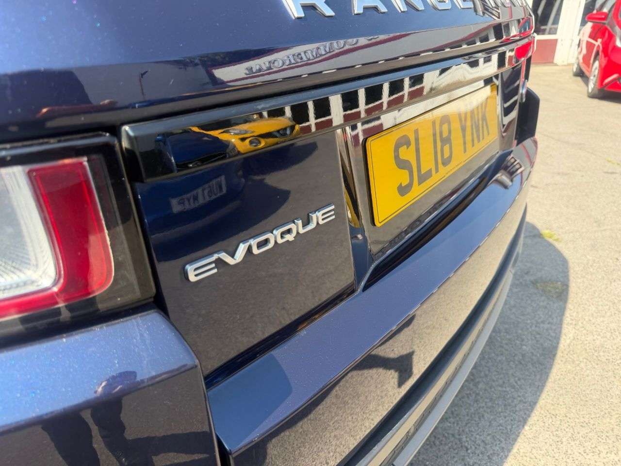 2018 LAND ROVER RANGE ROVER EVOQUE 2018 LAND ROVER RANGE ROVER EVOQUE