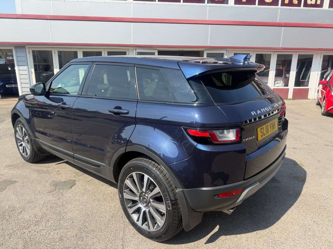 2018 LAND ROVER RANGE ROVER EVOQUE 2018 LAND ROVER RANGE ROVER EVOQUE
