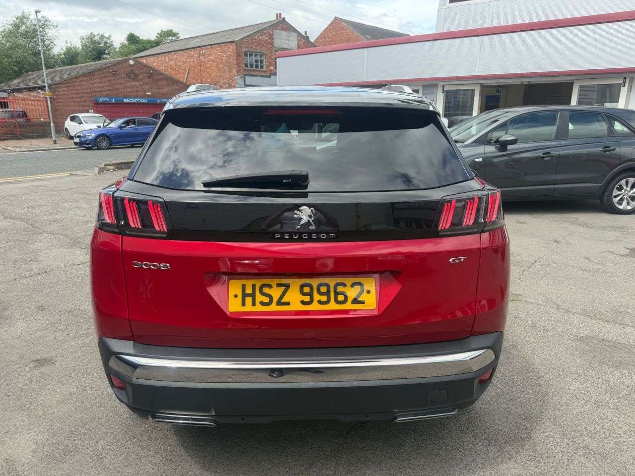 2023 PEUGEOT 3008 2023 PEUGEOT 3008