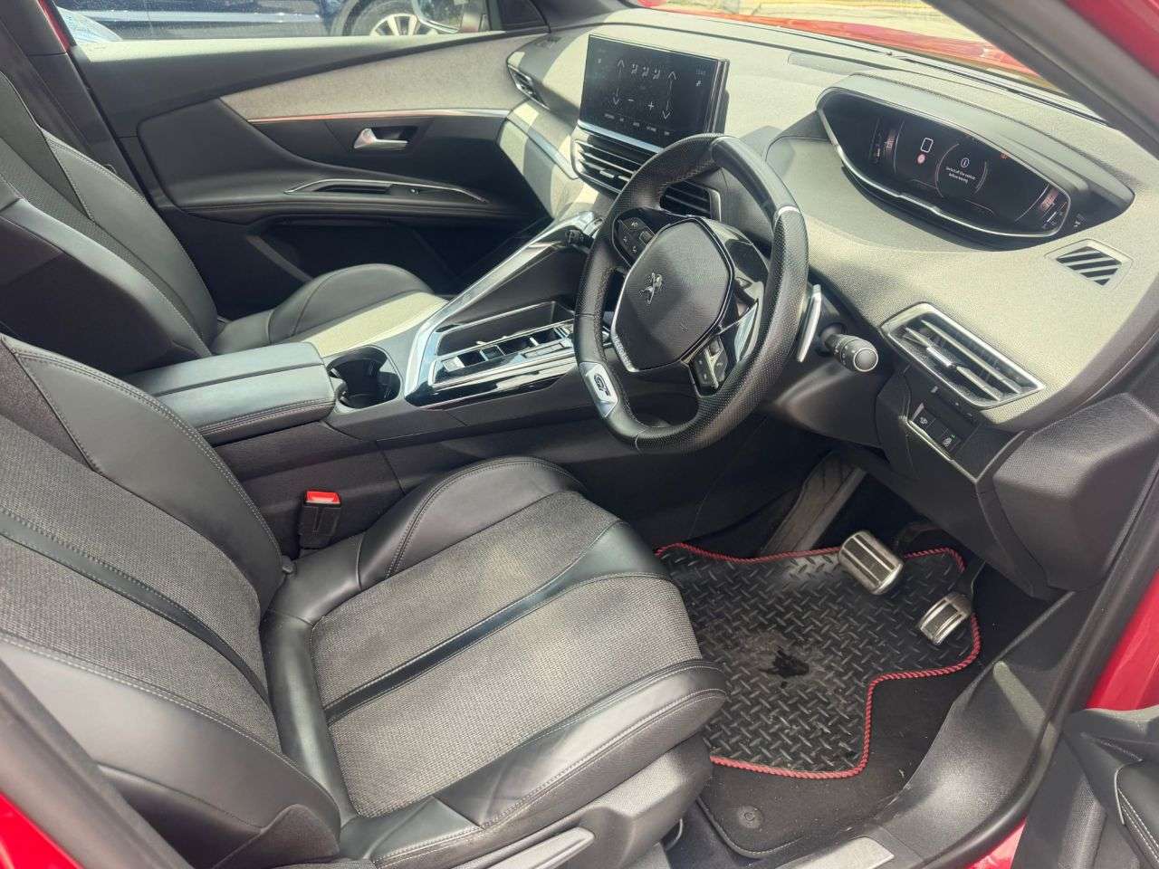 2023 PEUGEOT 3008 2023 PEUGEOT 3008