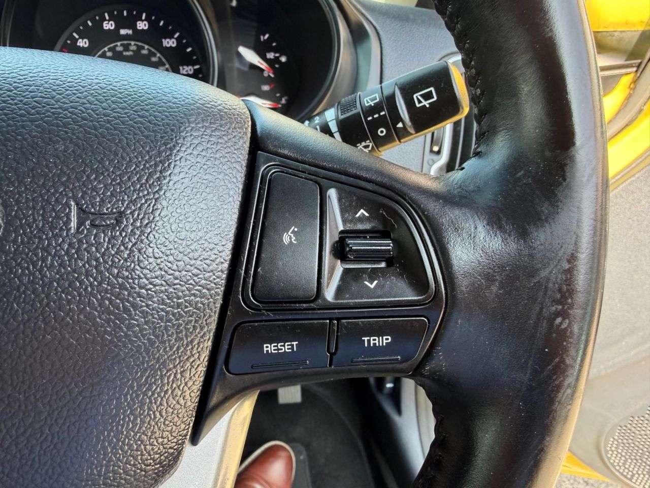 2016 KIA RIO 2016 KIA RIO