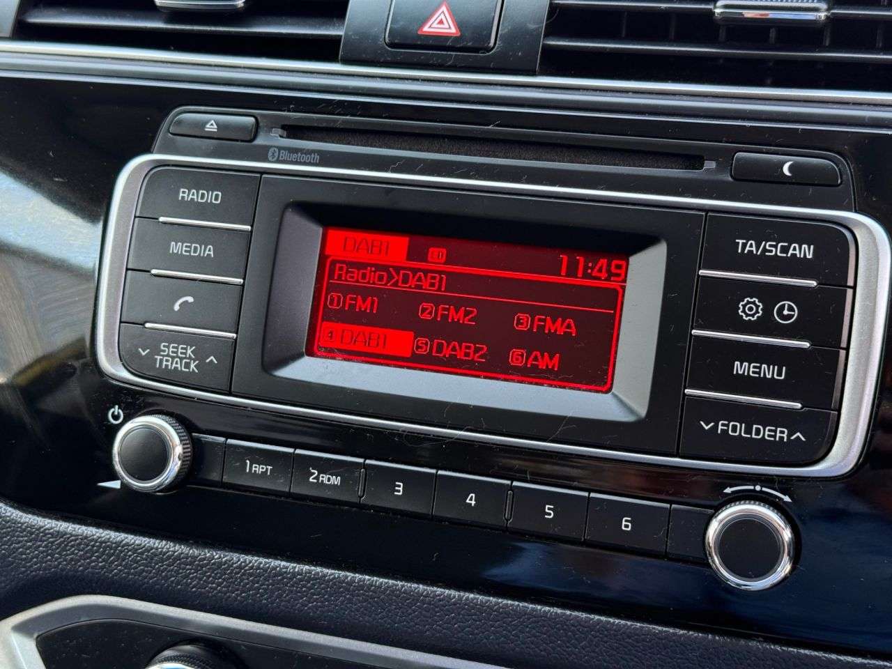 2016 KIA RIO 2016 KIA RIO