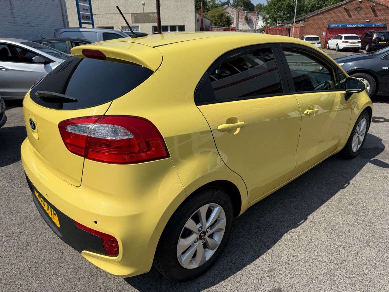 2016 KIA RIO 2016 KIA RIO