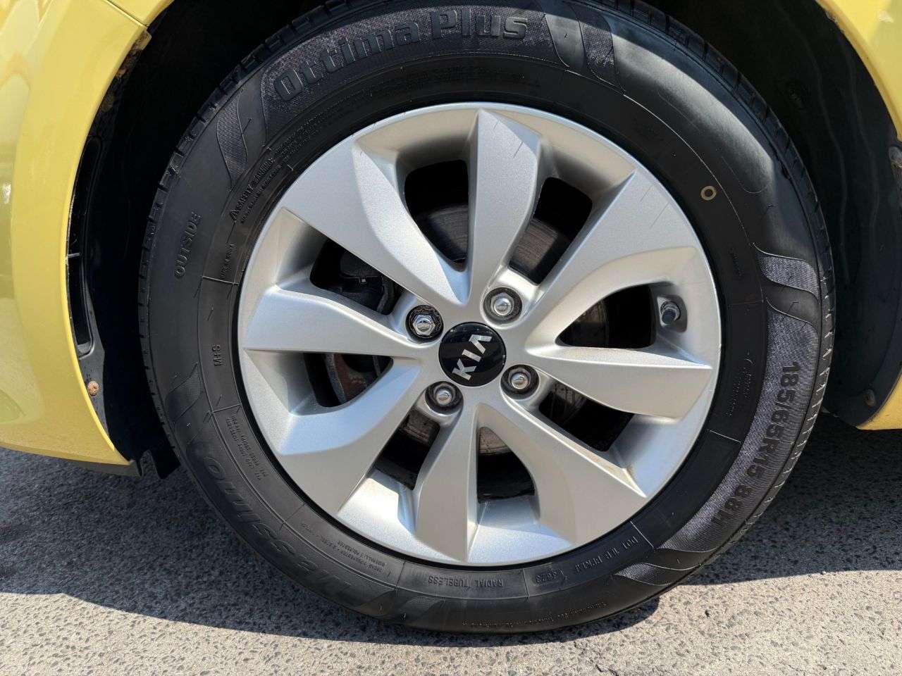 2016 KIA RIO 2016 KIA RIO