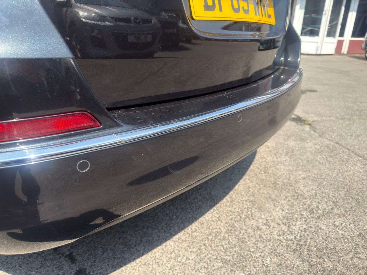 A 2015 VAUXHALL ASTRA 1.6i Design Sports Tourer 5dr Petrol Manual Euro 6 (115 ps) recent timing b A 2015 VAUXHALL ASTRA 1.6i Design Sports Tourer 5dr Petrol Manual Euro 6 (115 ps) recent timing b