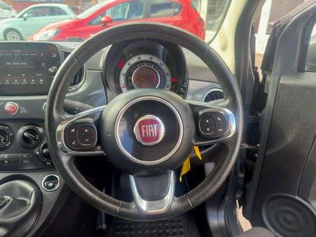 2018 FIAT 500 2018 FIAT 500