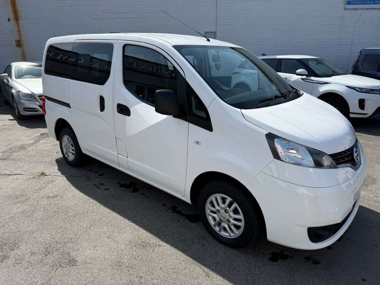 A 2017 NISSAN NV200 1.5 dCi Acenta MPV Double Cab 5dr Diesel Manual Euro 6 (7 Seat) (110 ps) 7 A 2017 NISSAN NV200 1.5 dCi Acenta MPV Double Cab 5dr Diesel Manual Euro 6 (7 Seat) (110 ps) 7