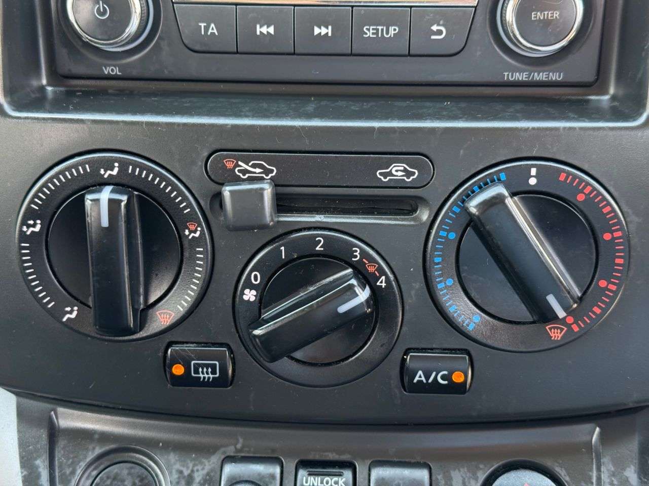 2017 NISSAN NV200 2017 NISSAN NV200