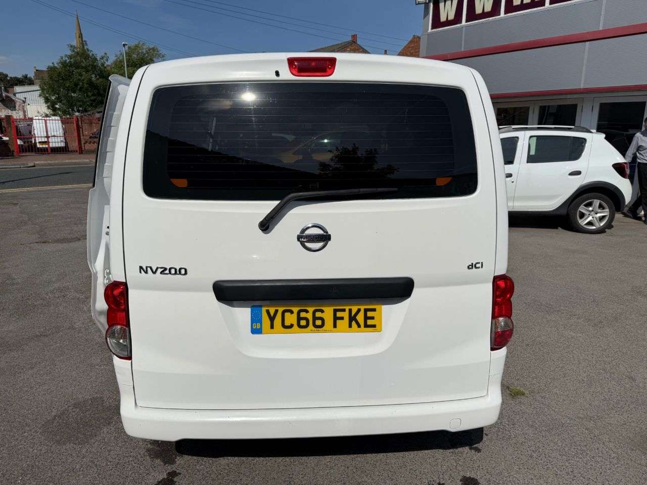 2017 NISSAN NV200 2017 NISSAN NV200