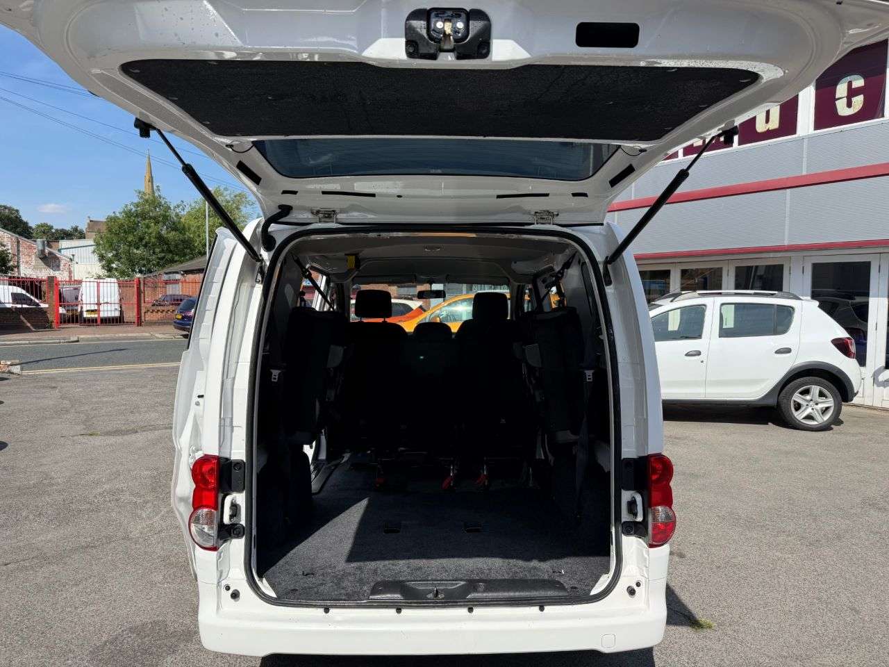 2017 NISSAN NV200 2017 NISSAN NV200