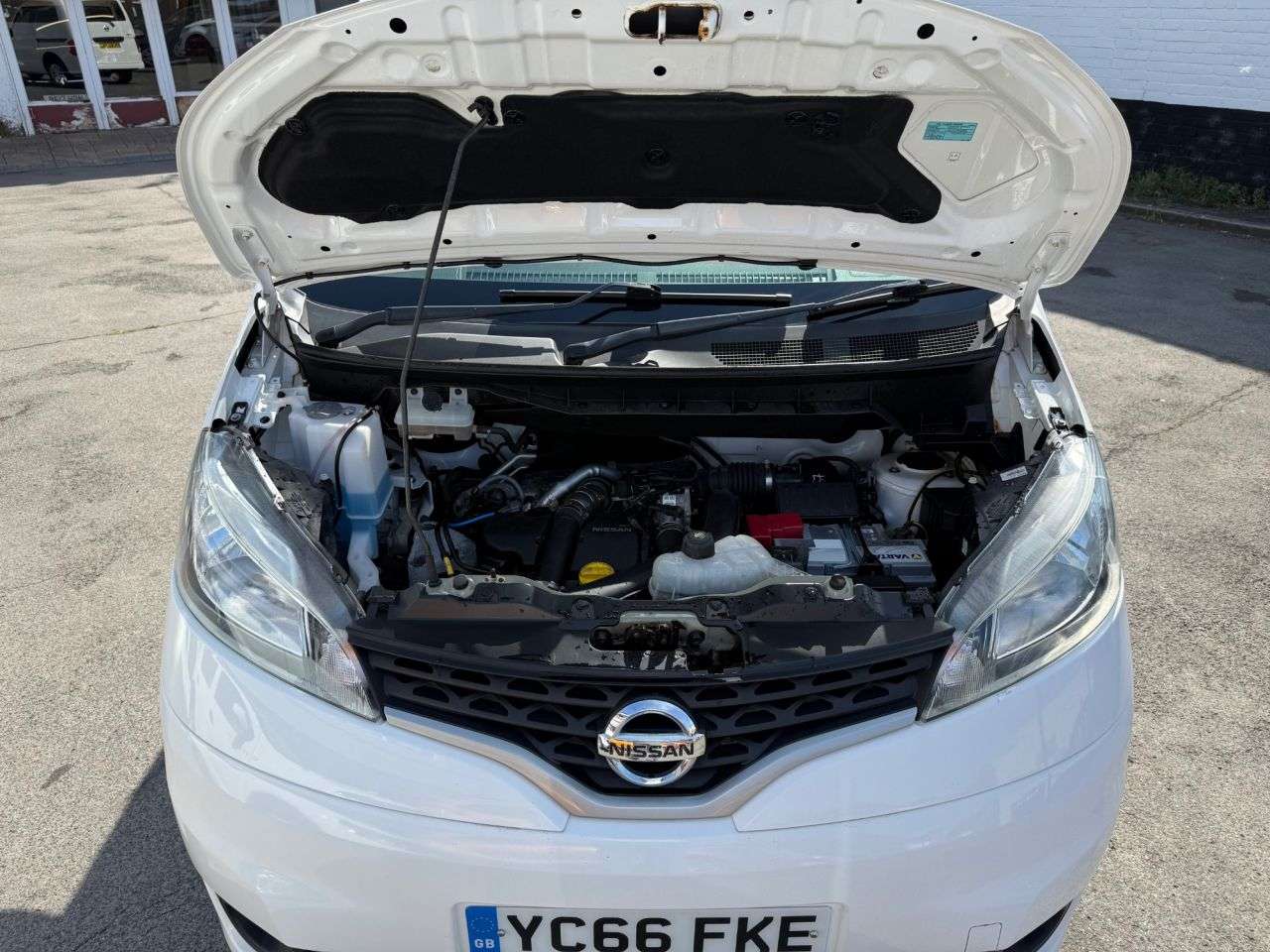 2017 NISSAN NV200 2017 NISSAN NV200