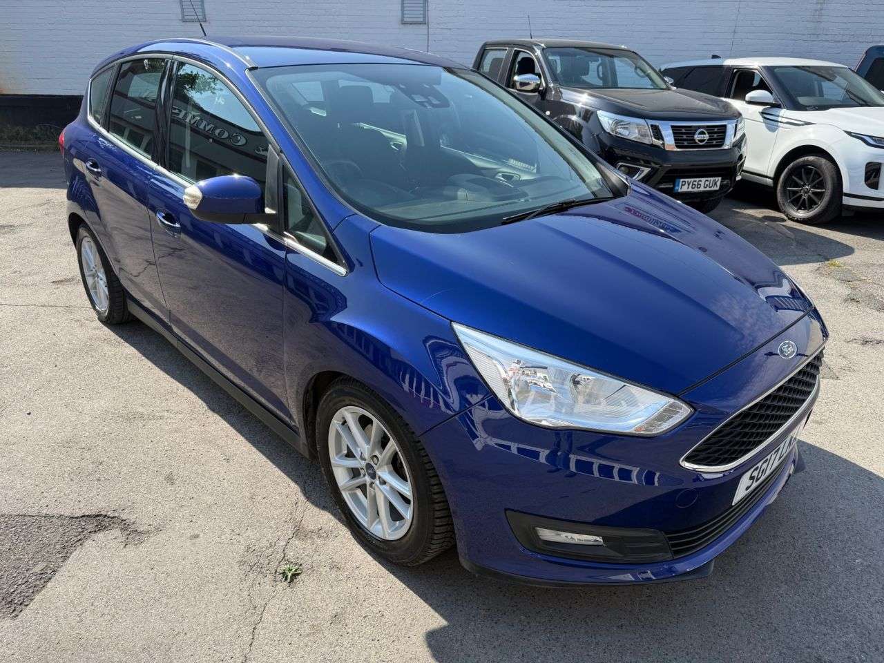 A 2017 FORD C-MAX 1.0T EcoBoost Zetec MPV 5dr Petrol Manual Euro 6 (s/s) (125 ps) £35 Tax FSH A 2017 FORD C-MAX 1.0T EcoBoost Zetec MPV 5dr Petrol Manual Euro 6 (s/s) (125 ps) £35 Tax FSH