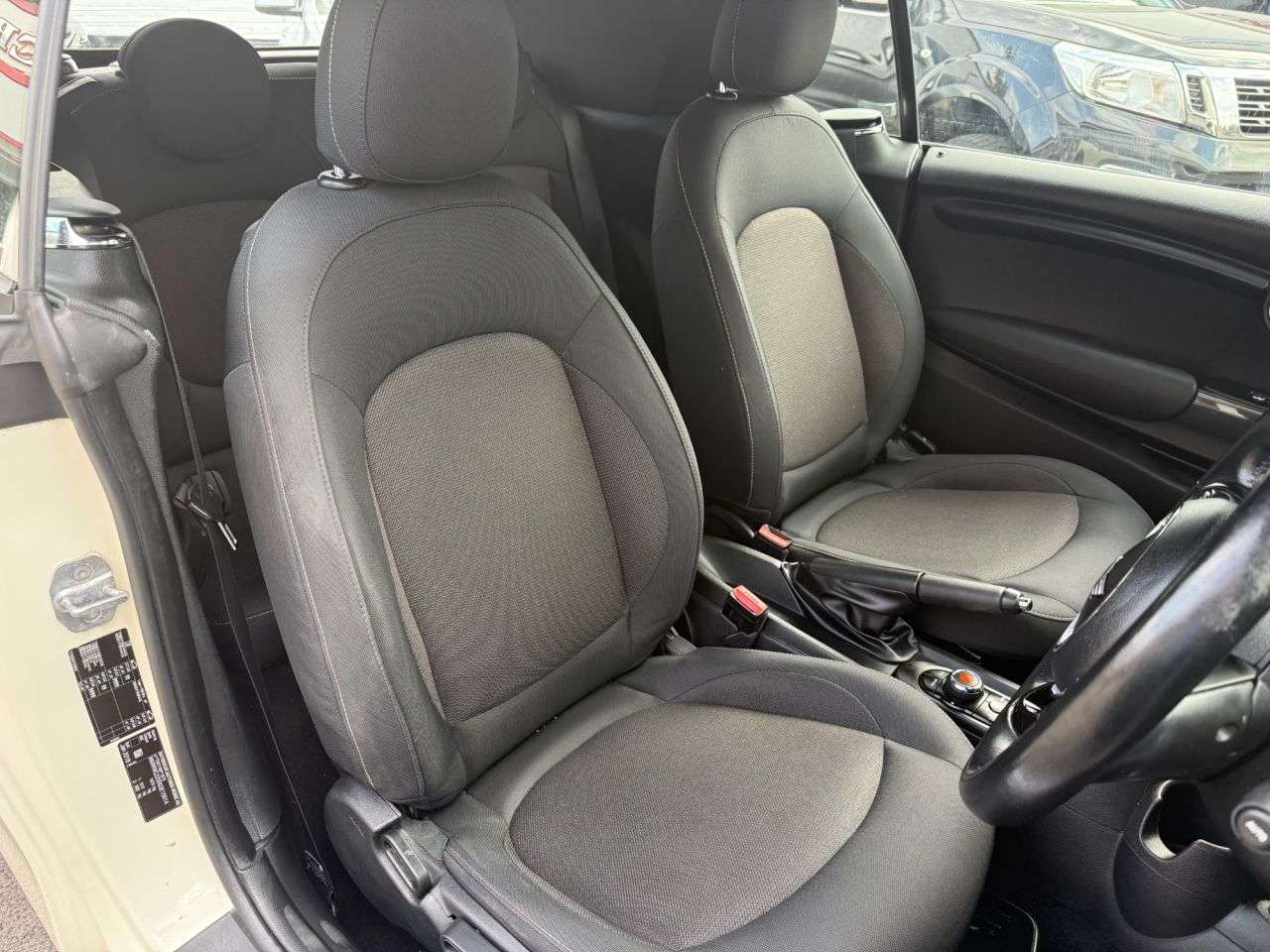2018 MINI CONVERTIBLE 2018 MINI CONVERTIBLE
