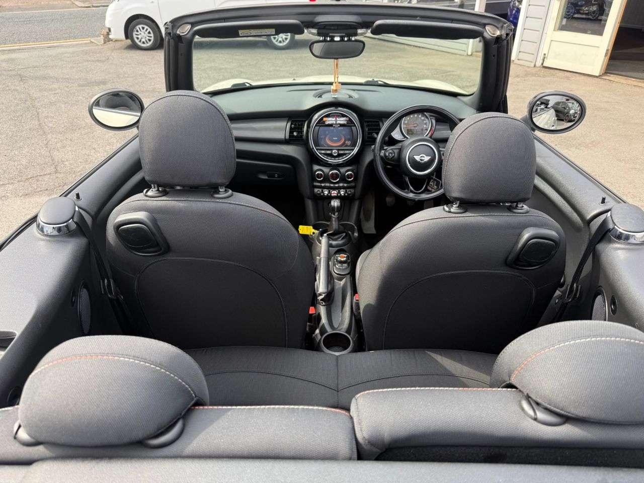 2018 MINI CONVERTIBLE 2018 MINI CONVERTIBLE