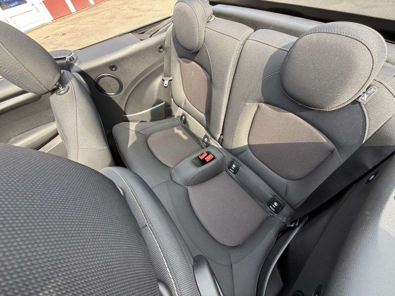 2018 MINI CONVERTIBLE 2018 MINI CONVERTIBLE
