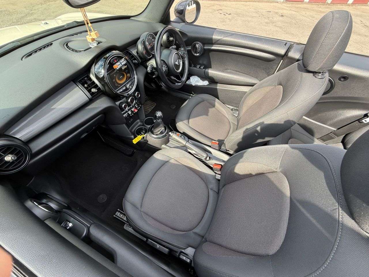 2018 MINI CONVERTIBLE 2018 MINI CONVERTIBLE