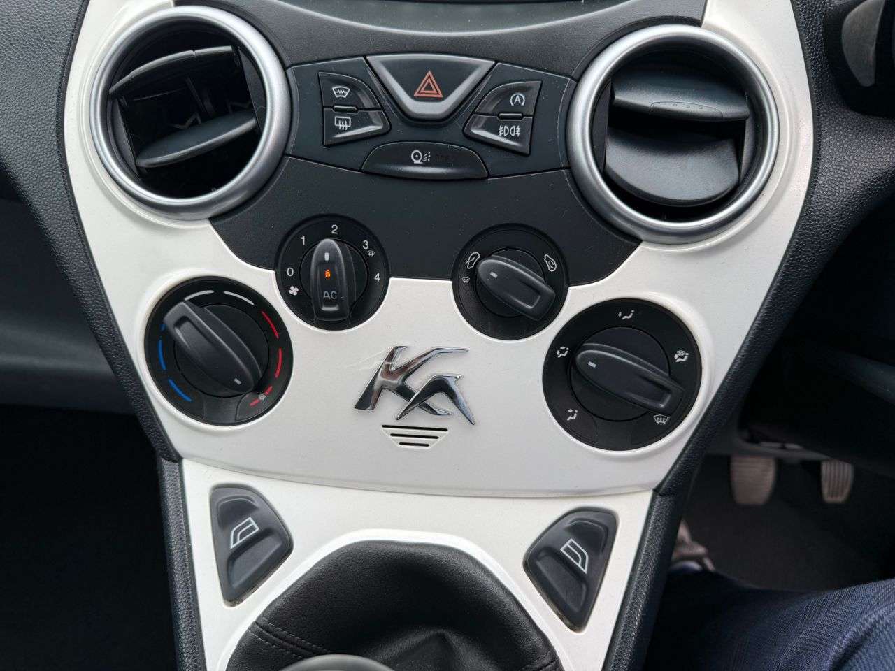 2015 FORD KA 2015 FORD KA