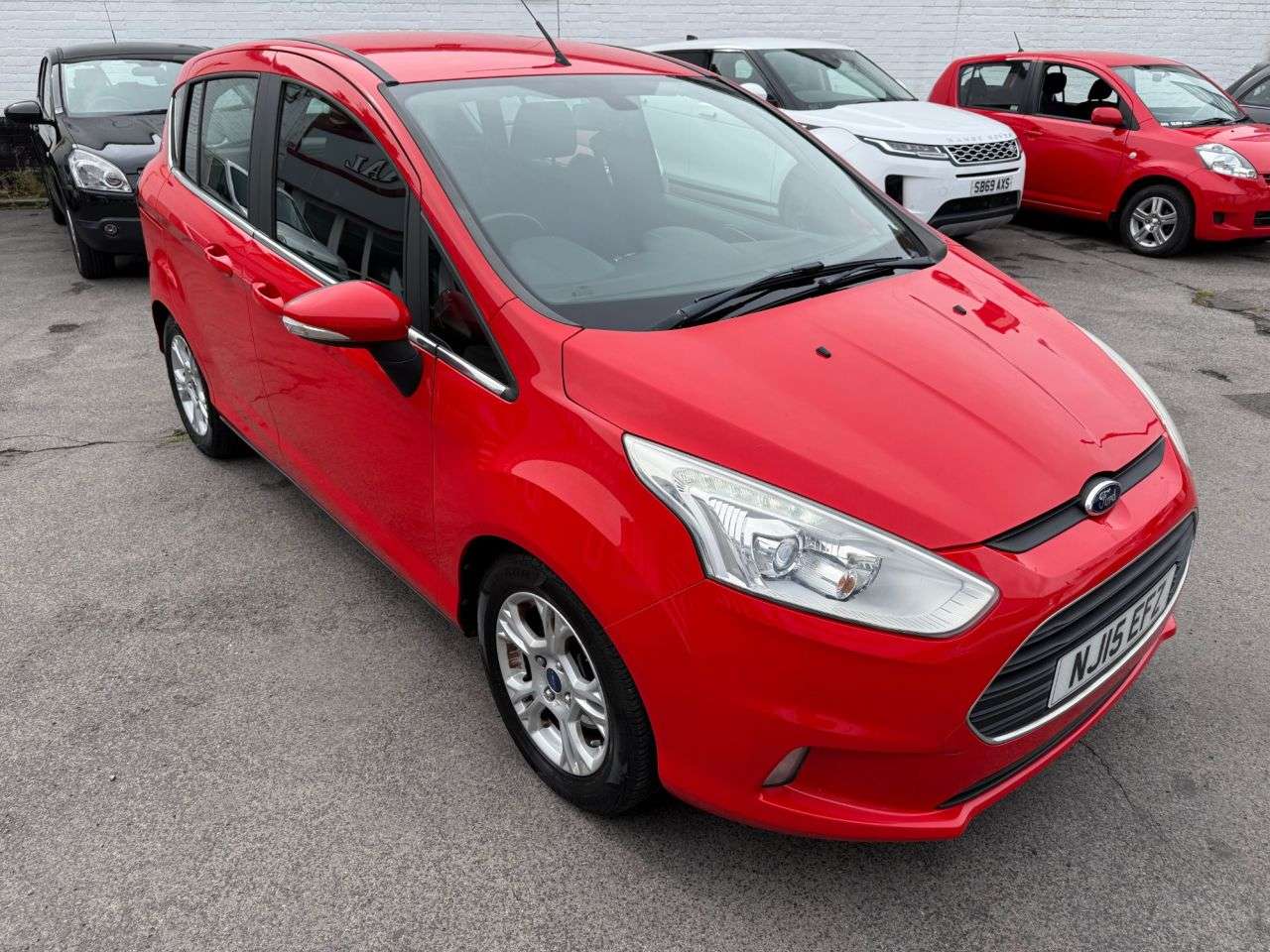 A 2015 FORD B-MAX 1.6 Zetec MPV 5dr Petrol Powershift Euro 5 (105 ps) AUTOMATIC AUTOMATIC onl A 2015 FORD B-MAX 1.6 Zetec MPV 5dr Petrol Powershift Euro 5 (105 ps) AUTOMATIC AUTOMATIC onl