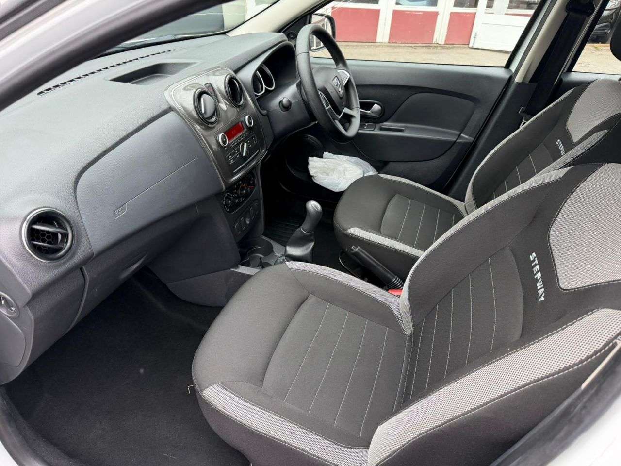 2017 DACIA SANDERO STEPWAY 2017 DACIA SANDERO STEPWAY