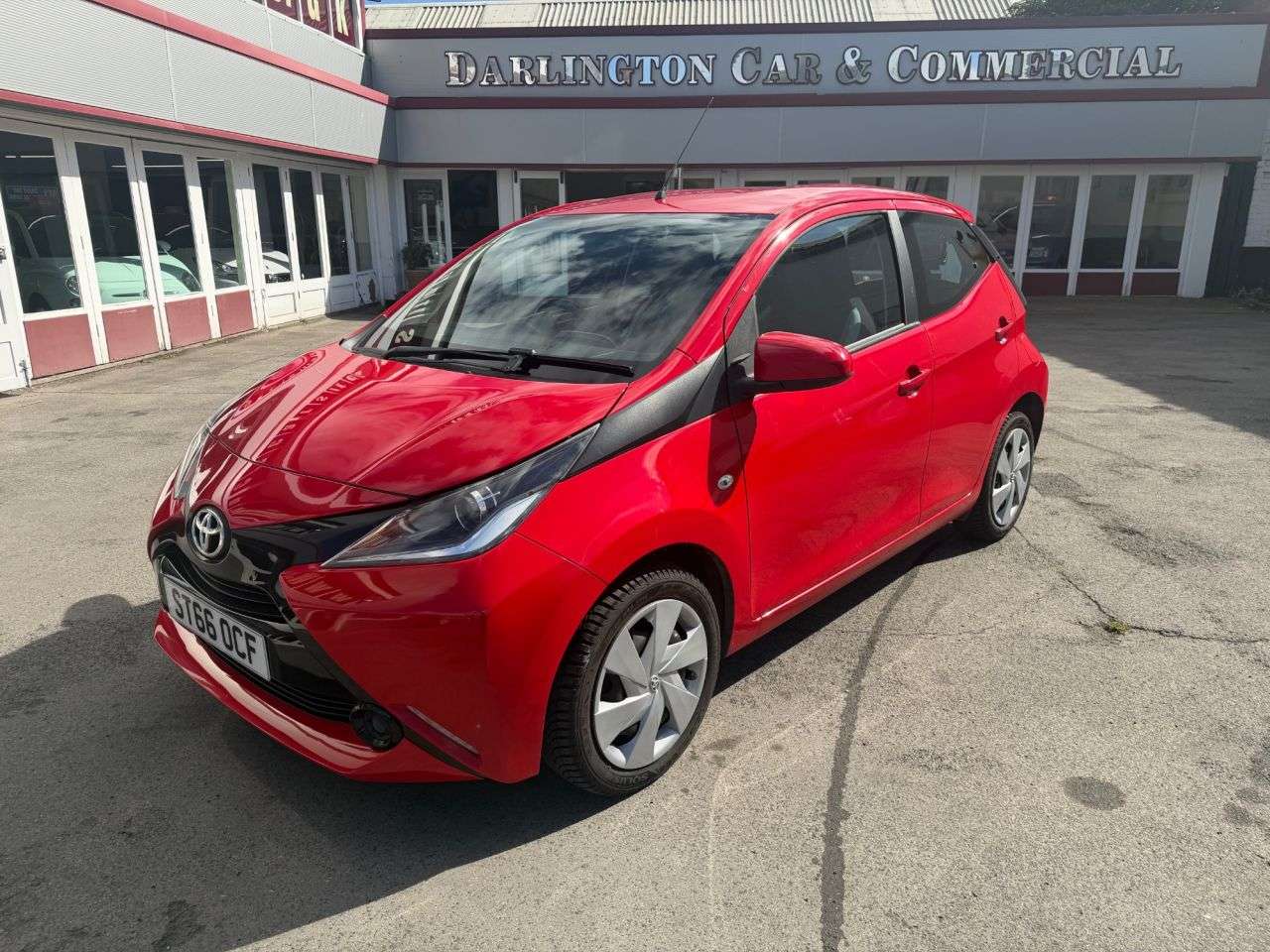 A 2016 TOYOTA AYGO 1.0 VVT-i x-play Hatchback 5dr Petrol Manual Euro 6 (68 ps) only 63,000 7 s A 2016 TOYOTA AYGO 1.0 VVT-i x-play Hatchback 5dr Petrol Manual Euro 6 (68 ps) only 63,000 7 s