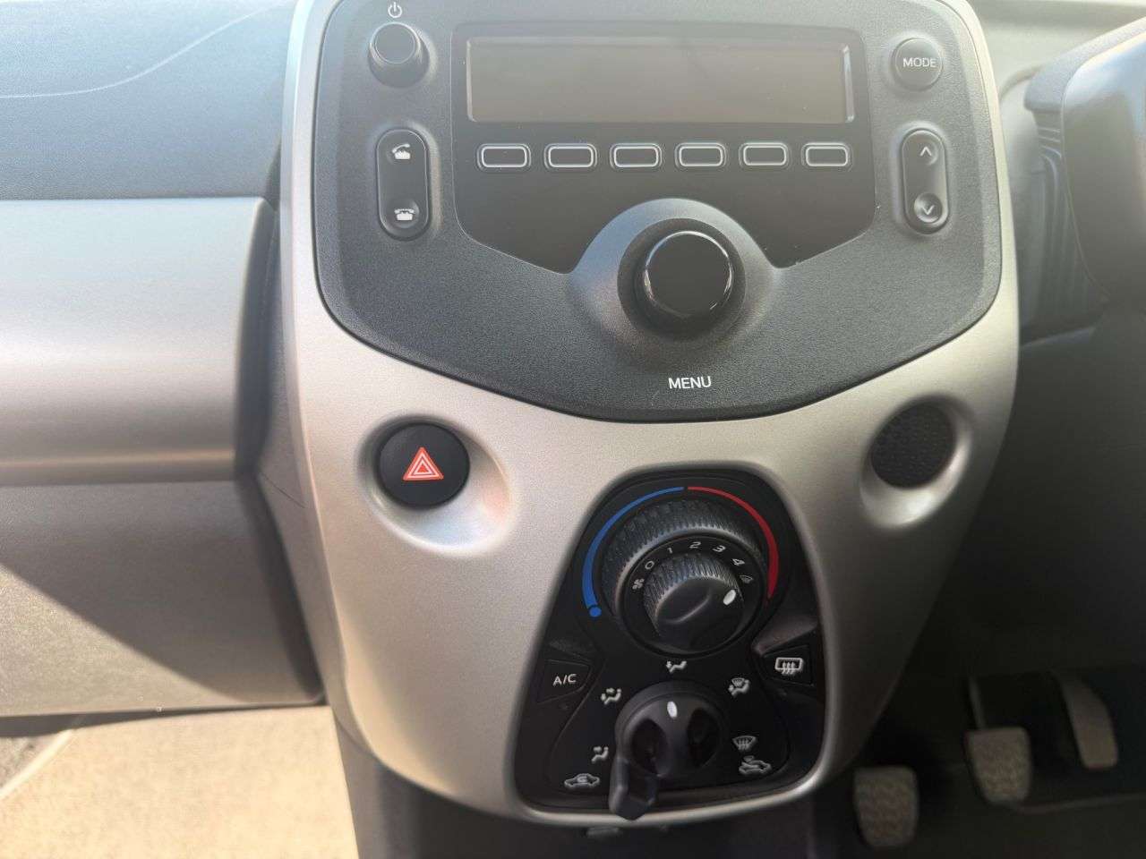 2016 TOYOTA AYGO 2016 TOYOTA AYGO