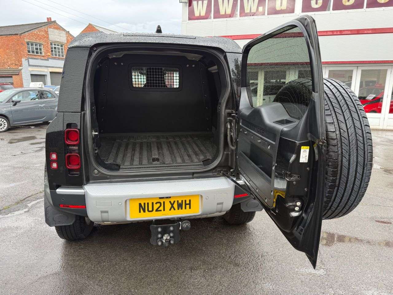 2021 LAND ROVER DEFENDER 90 2021 LAND ROVER DEFENDER 90