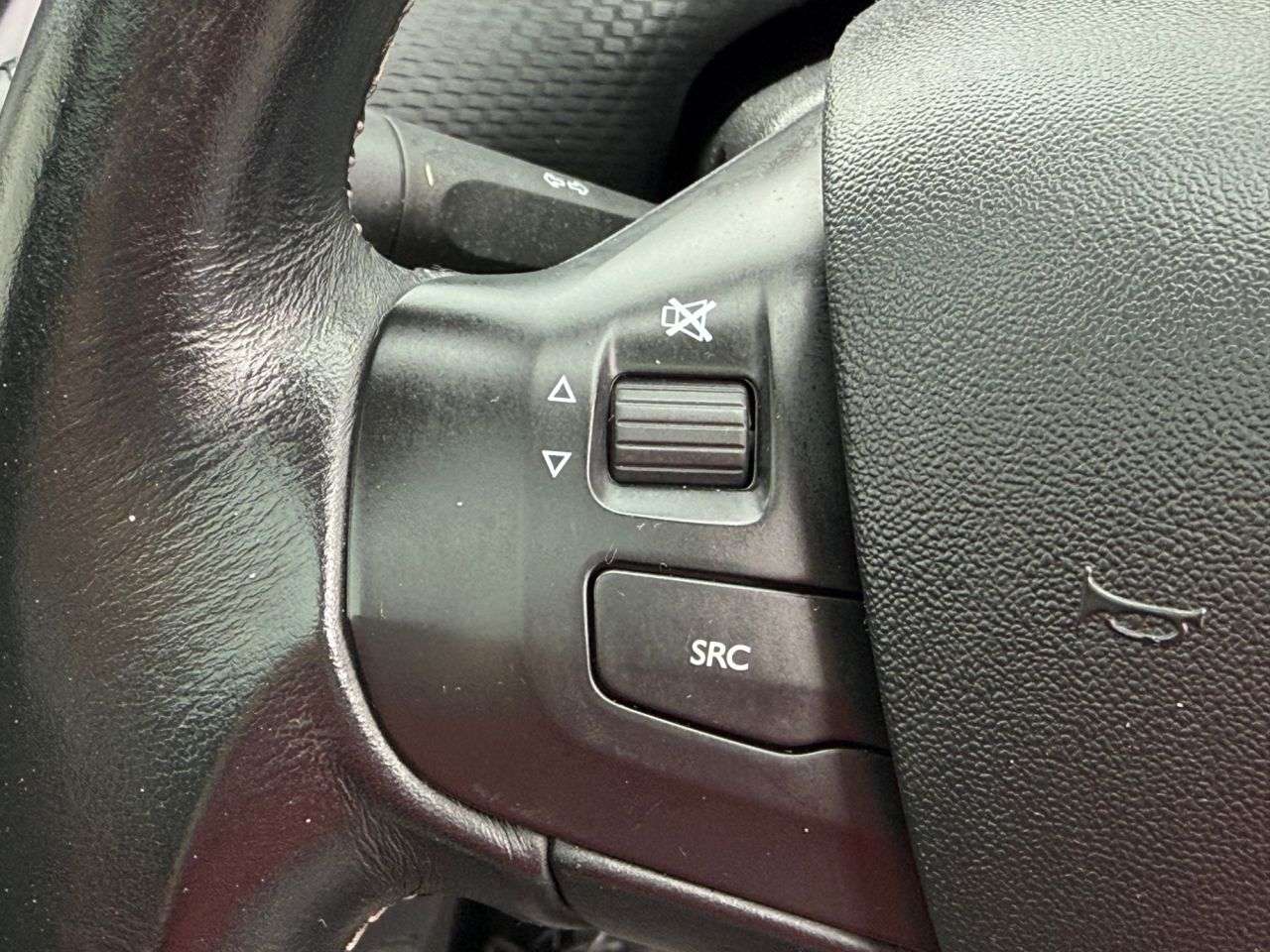 2017 PEUGEOT 208 2017 PEUGEOT 208