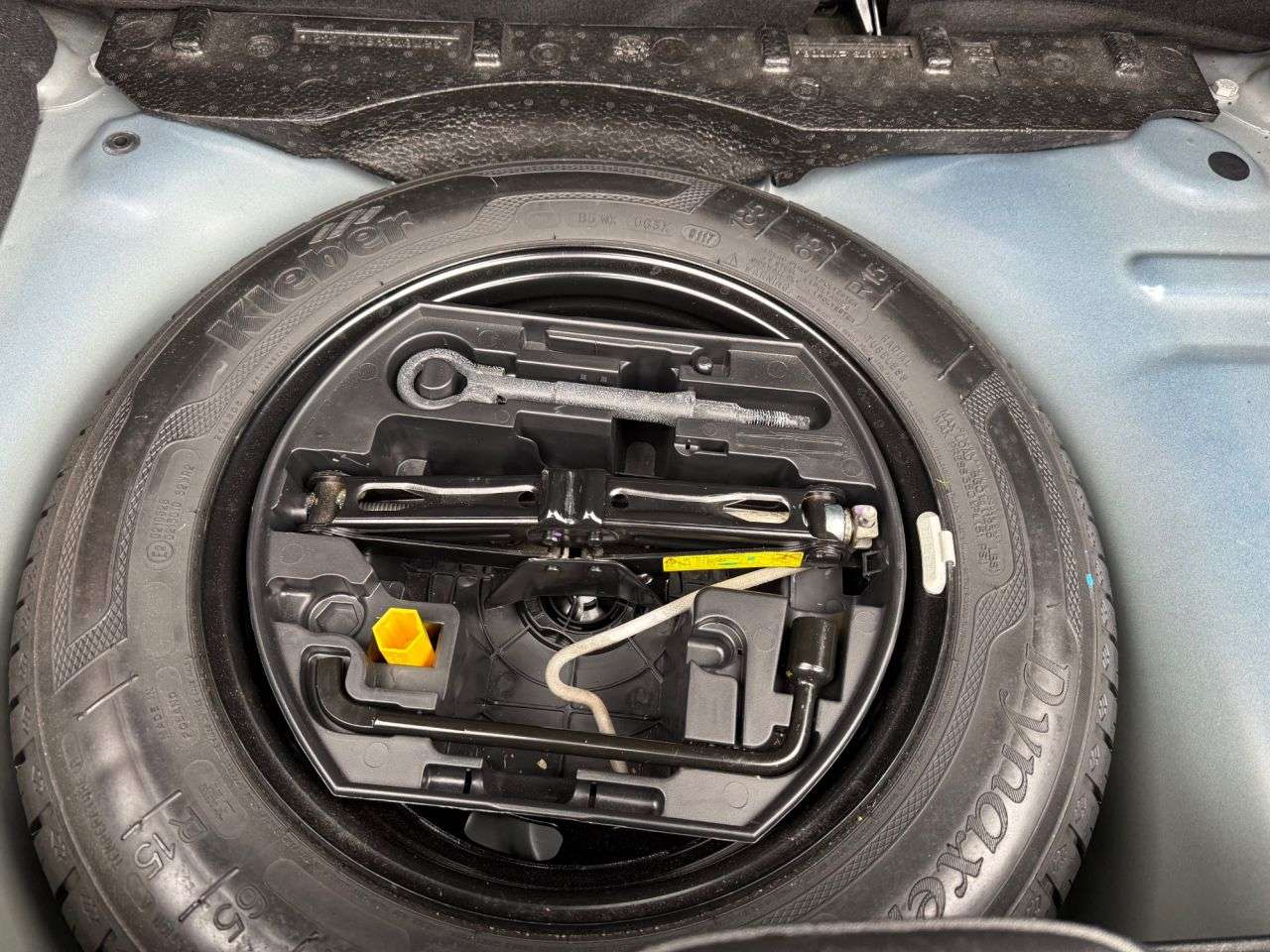 2017 PEUGEOT 208 2017 PEUGEOT 208