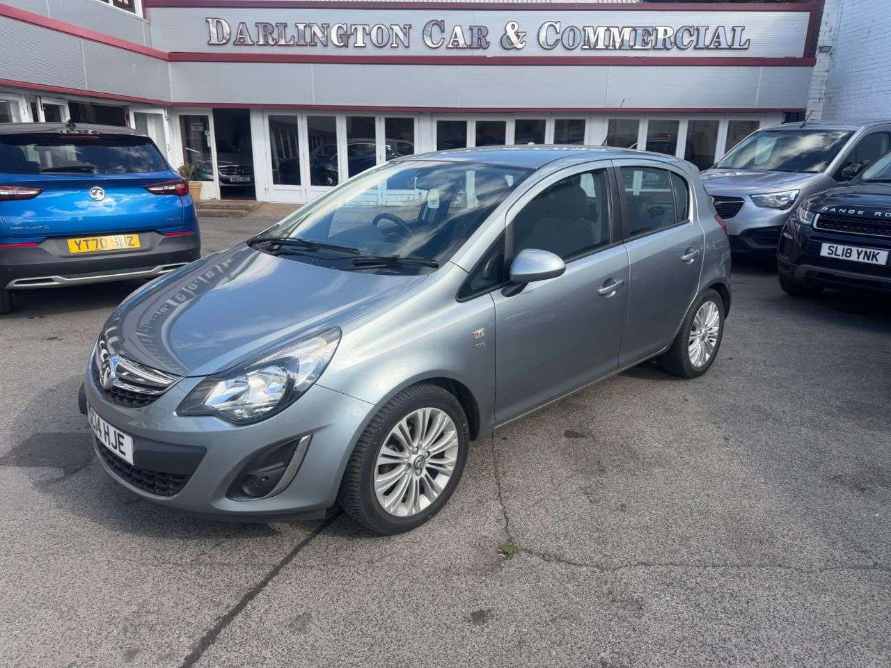 A 2014 VAUXHALL CORSA 1.2 16V SE Hatchback 5dr Petrol Manual Euro 5 (85 ps) FSH 4 Stamps BT USB A A 2014 VAUXHALL CORSA 1.2 16V SE Hatchback 5dr Petrol Manual Euro 5 (85 ps) FSH 4 Stamps BT USB A