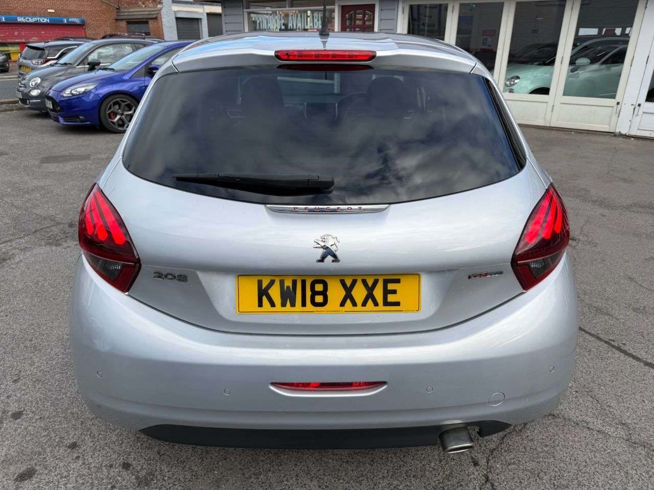 2018 PEUGEOT 208 2018 PEUGEOT 208