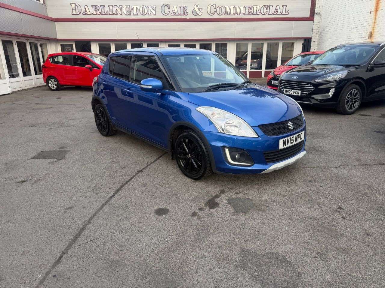 A 2015 SUZUKI SWIFT 1.2 Dualjet SZ4 Hatchback 5dr Petrol Manual ALLGRIP Euro 5 (s/s) (90 ps) 4X A 2015 SUZUKI SWIFT 1.2 Dualjet SZ4 Hatchback 5dr Petrol Manual ALLGRIP Euro 5 (s/s) (90 ps) 4X